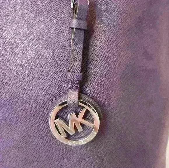 MICHAEL MICHAEL  KORSEliza Extra-Large Pebbled Leather Tote - Picture 3 of 5